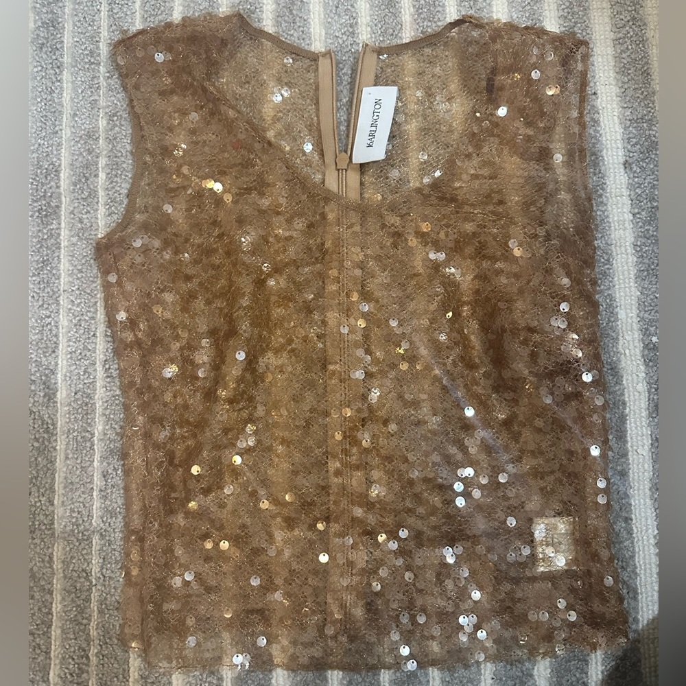 16ARLINGTON TOP